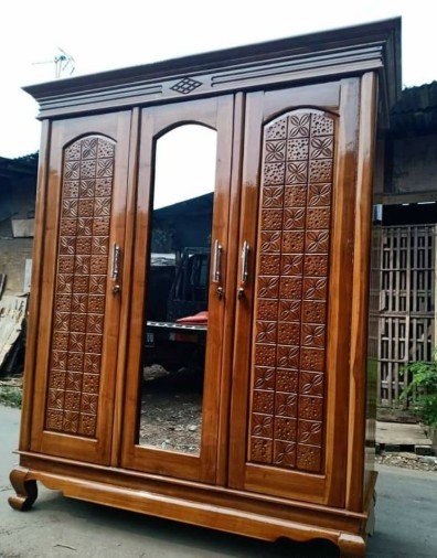 Lemari 3 pintu + 1 Cermin